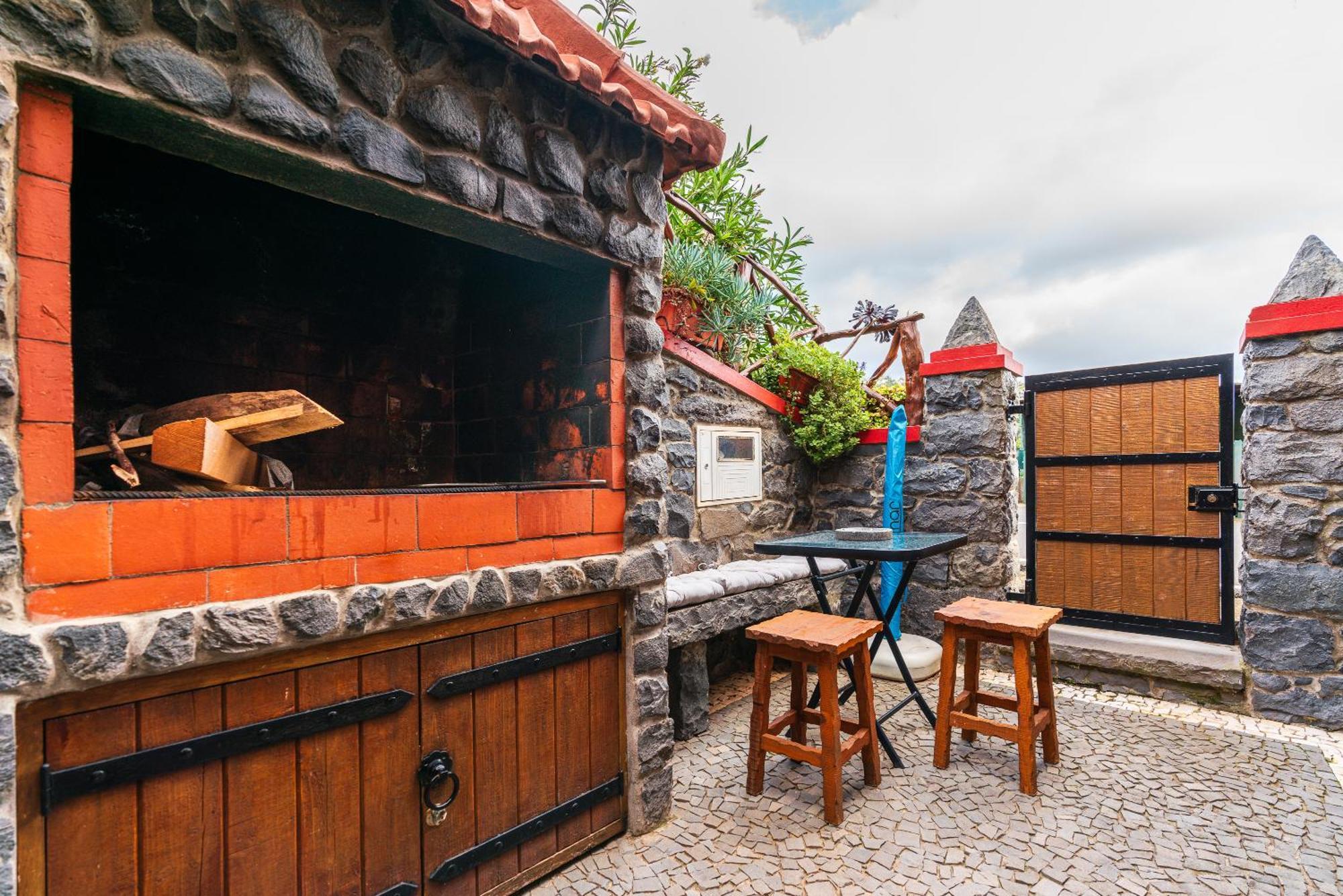 King'S House - Centennial House Ribeira do Raposo 外观 照片